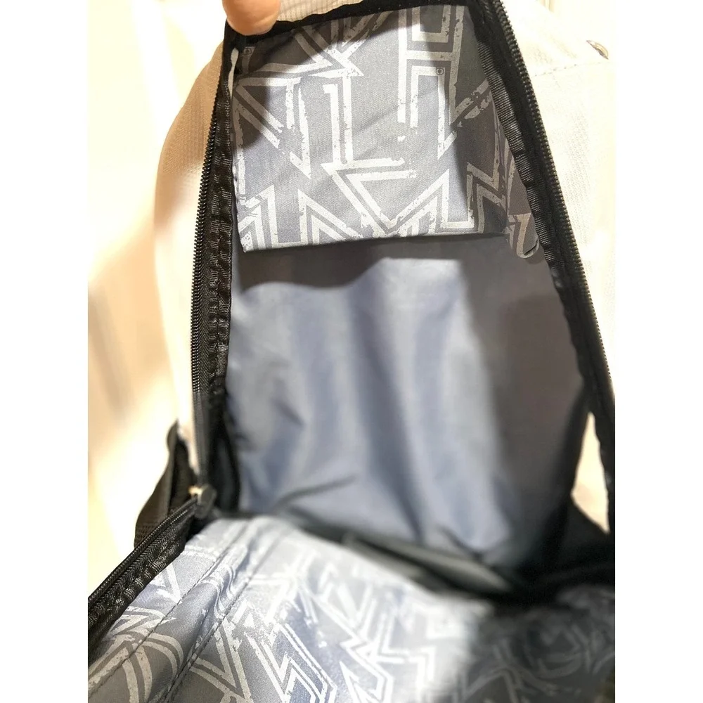 OGIO Versiti Backpack White Black Laptop Sleeve School Travel Commuter Bag